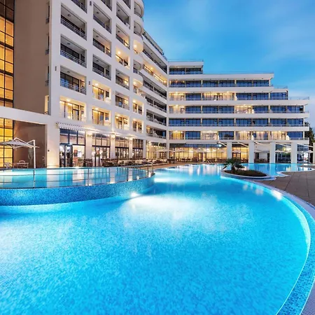 Four Points By Sheraton Sunny 4* 써니비치